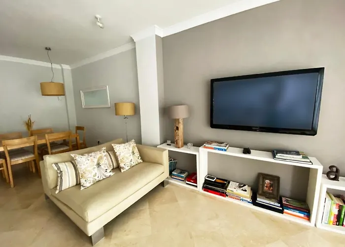 Apartment Urbanizacion La Herradura Marbella