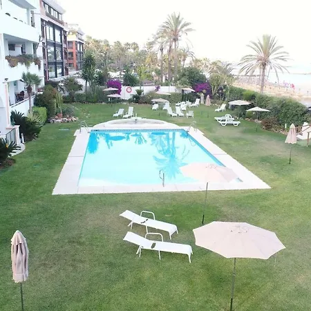 Lägenhet Urbanizacion La Herradura Marbella